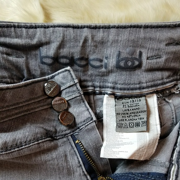 SOLD - Picture 3 of 3